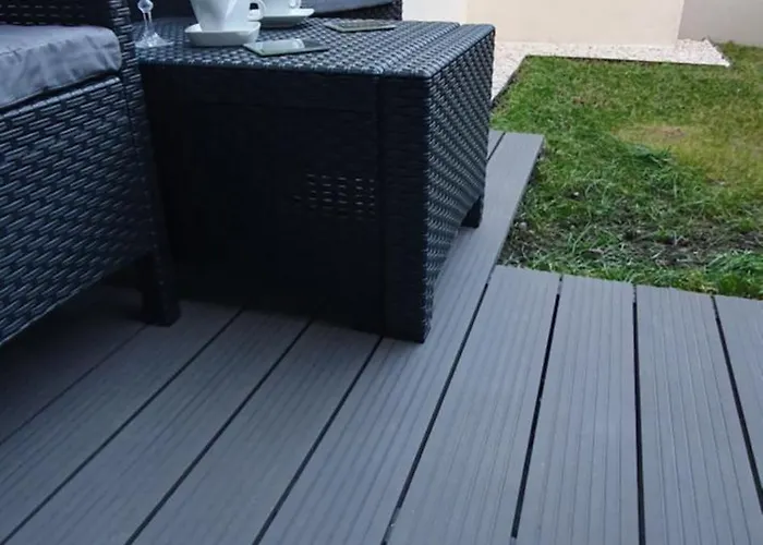 Z Ogrodem Przy Orlej Apartment *